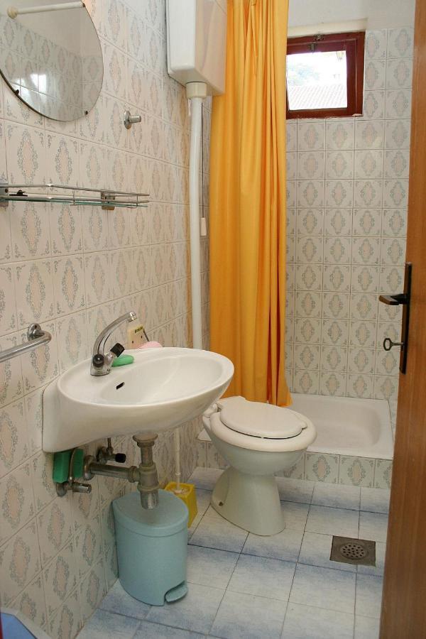 And By The Sea Jelsa, Hvar - 4602 Guest house 3*